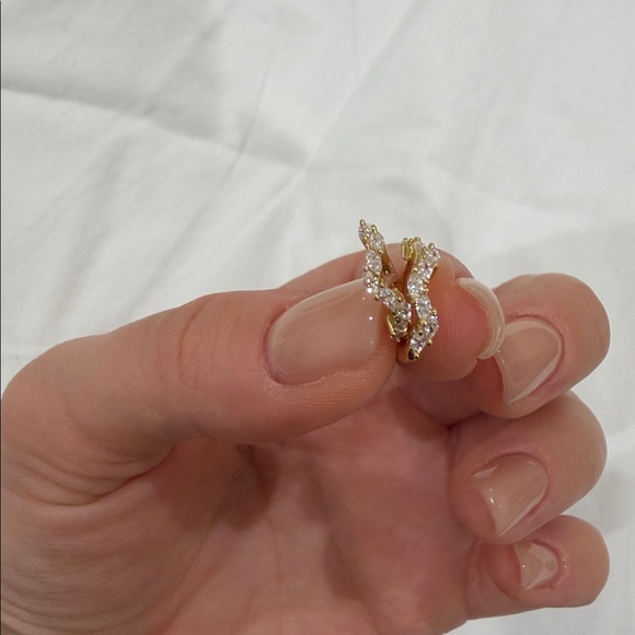 Adornmonde - Picture 2 of 3